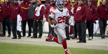 NFL season begins with wave of injuries to important players