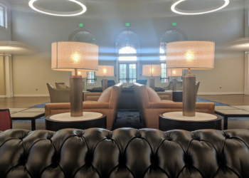 University Center re-opens after year-long renovation