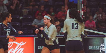 Samford Volleyball on a roll