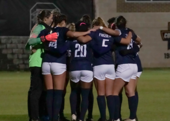 Soccer falls to South Carolina in NCAA Tournament