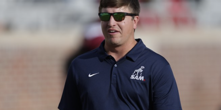 LSU to hire Callaway as offensive analyst