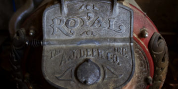 Peanuts in the Magic City