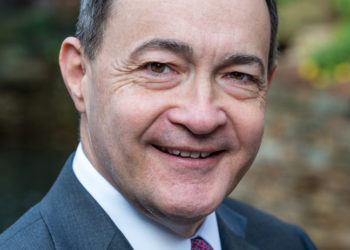 Committee  begins work for new  university president