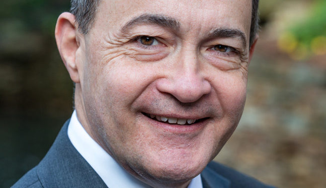 Committee  begins work for new  university president