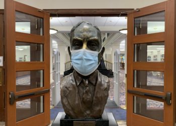 Photos: Students return to campus during pandemic