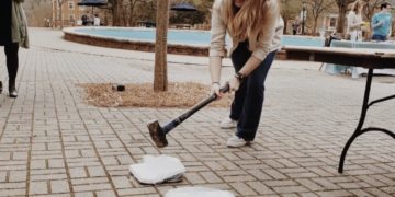 Body Positive club adapts to new virtual meeting requirements