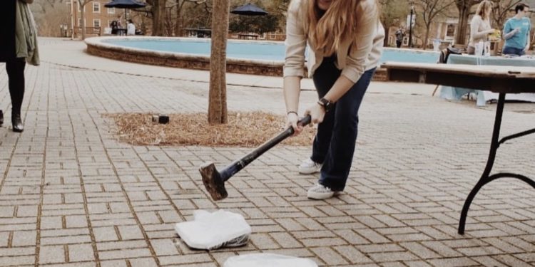 Body Positive club adapts to new virtual meeting requirements