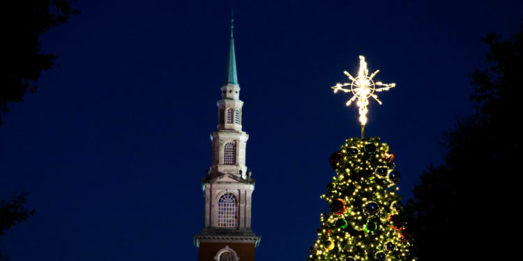 Photos: Student Activities Council hosted Lighting of the Way