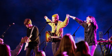 Photos and Video: Samford United hosted live campus worship