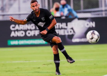 Lapa and Crognale named to USL All-League Teams