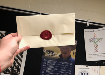 Sons of Light host surprise Valentine’s Day scavenger hunt