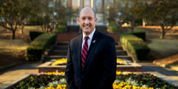 Samford announces new president