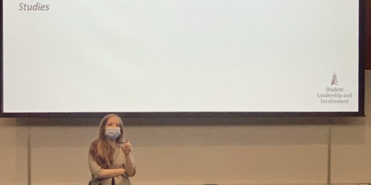 Freshman violinist Rebekah Willard chosen as 2021 Concerto Aria winner