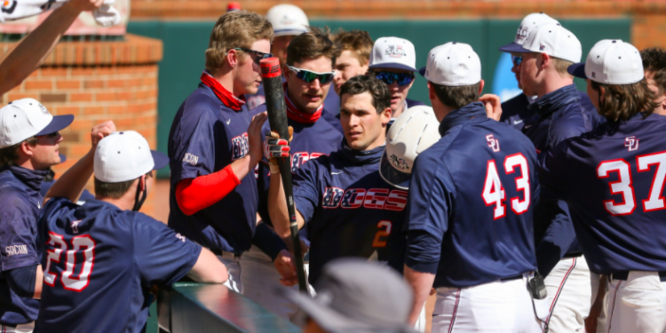 Baseball struggles at WCU