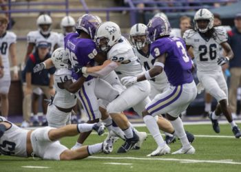 Bulldogs defeat WCU in a SoCon shootout