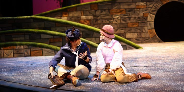 Actors reflect on playing Toad and Mole, Theatre for Youth returns with ‘The Wind in the Willows’
