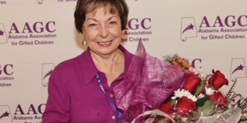 Education professor earns Lifetime Achievement