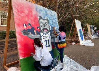 Samford student organizations decorate Homecoming boards in Ben Brown Plaza