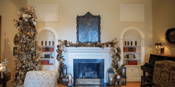 Legacy League hosts Christmas Home Tour