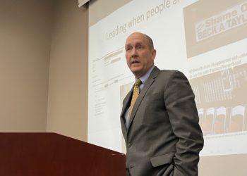 President Taylor hosts leadership lunch talk