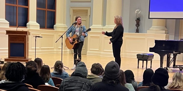 Guests teach students about music industry