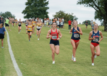 Cross-Country off to the races