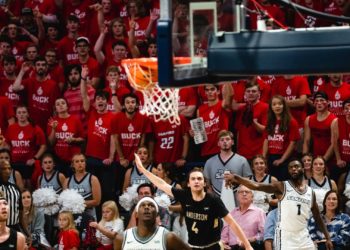 Men’s and Women’s Basketball Tips Off