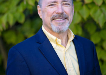 Dean Tim Hall announces decision to resign from administrative role