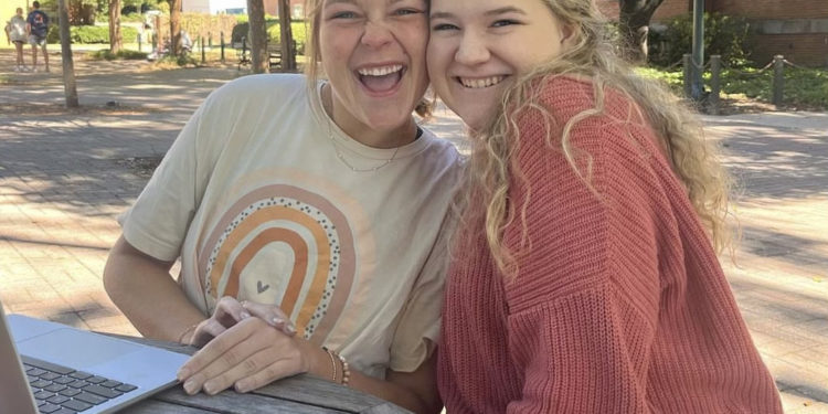 Co-hosts Hannah Grace Nash (left) and Allie Blain (right).