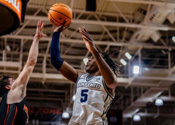 MBB bests ETSU, Mercer