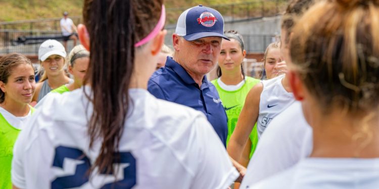 Women’s soccer shines early in season