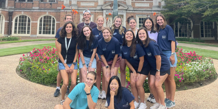 International Ambassadors discuss studying abroad