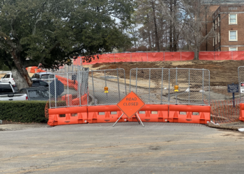 Construction on campus increases parking complications