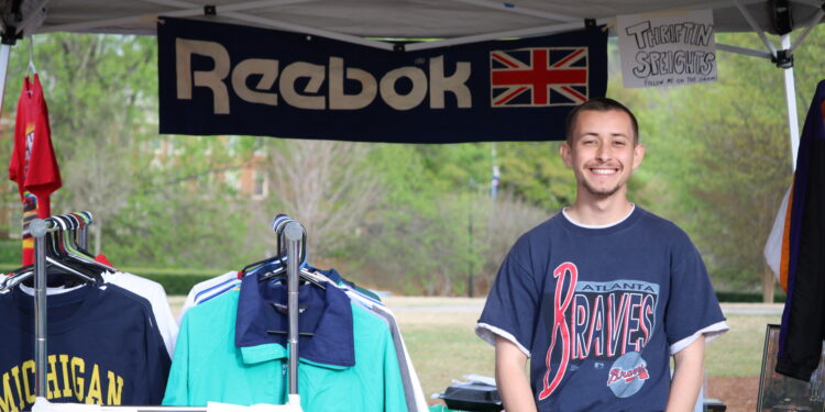 Students swing into spring on the Quad