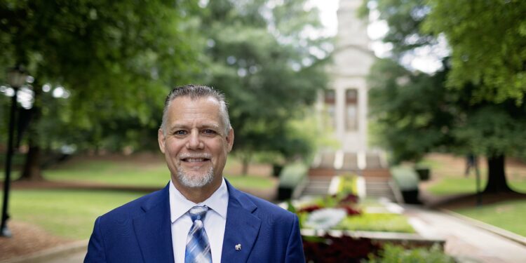 Samford’s new provost desires to listen to students and faculty
