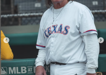 The World Baseball League steps up to the mound
