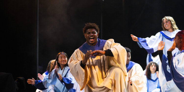 Always the audience, never the performer 