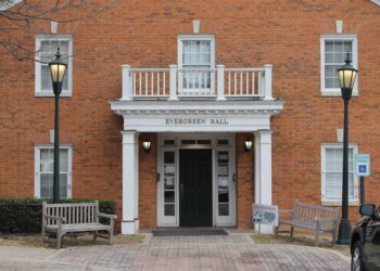 Upperclassmen return to freshman dorms: Evergreen, Mountainview become female upperclassmen dorms