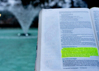 Prayer Around the Fountain: Growth through prayer in spiritual unity 