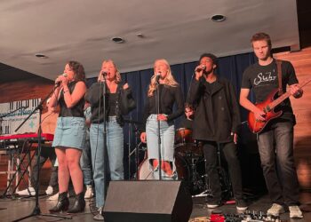 Melting Pot Musicians melt the hearts of audience members 