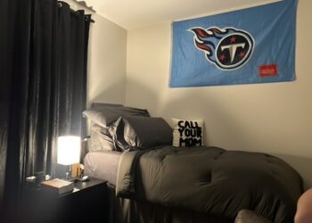 Freshmen move into Gaston, Mann