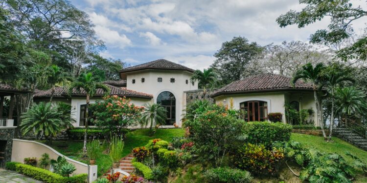 Samford announces new property in Costa Rica 