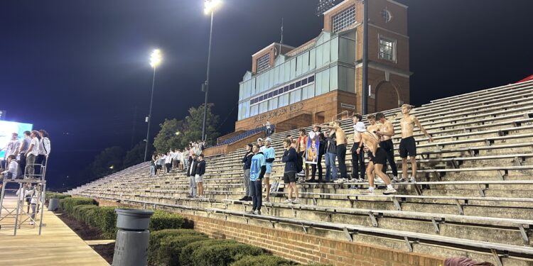 Pi Kapp A wins IM championship