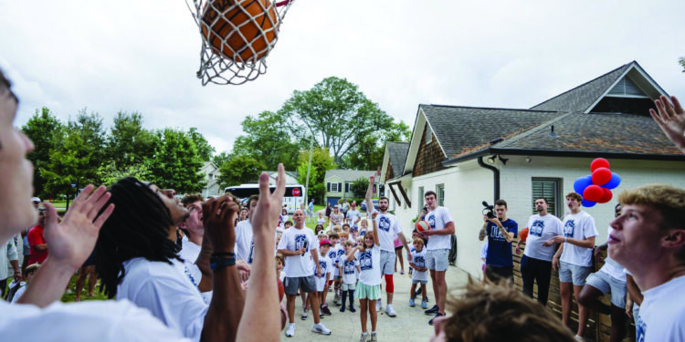 Three stop Bulldog block party: How the new Samford men’s basketball team is building a fanbase