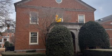 Dear Duck Dynasty: Samford gets ducked round three