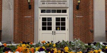 Behind the Scenes: Students audition for Fall Opera 