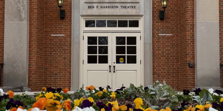 Behind the Scenes: Students audition for Fall Opera 